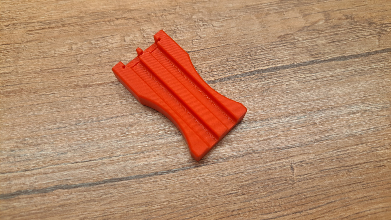 Battery removal tool